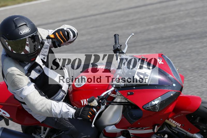 /Archiv-2025/49 26.08.2025 Cornu Master School ADR/blau-bleu/41